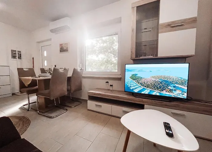 Riad Apartments * Zgornje Skofije