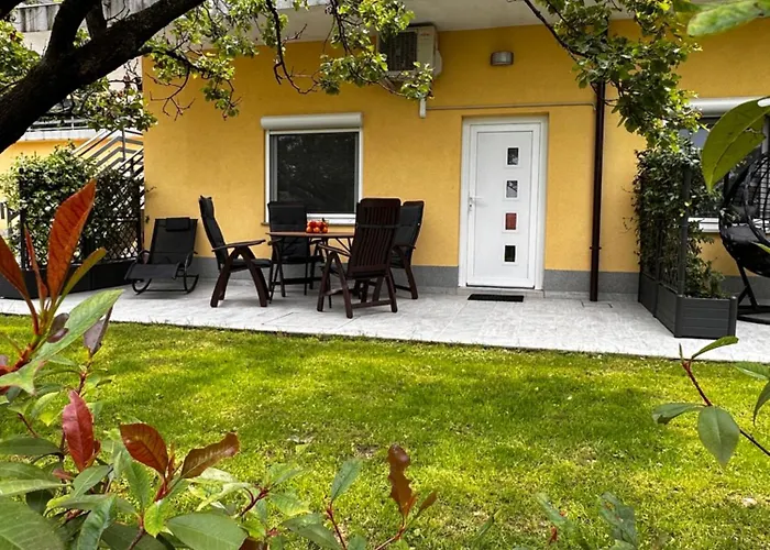 Riad Apartments * Zgornje Skofije